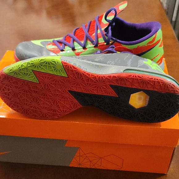 KD V1 Energy sz 13 worn 1 - Picture 4 of 4